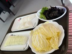 -天宜隆蘑菇宴火锅(石景山旗舰店)