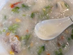 艇仔粥-香江中餐厅·招牌鱼生·老广味道(长隆香江酒店)