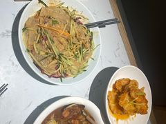 -关东小磨东北菜(漕河泾印象城店)