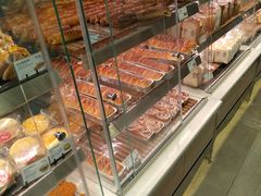 -巴黎贝甜(大宁国际商业广场店)