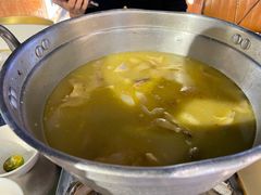 -禄婶鸡煲·打边炉