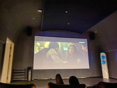 -涨巢·潮玩水疗局