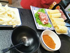 -灶知轩湘西石锅鱼(万佳广场店)