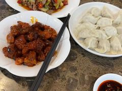 -周家大连水饺(美专校街店)