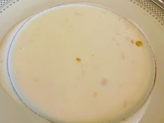 奶油松茸蘑菇汤-莫斯科餐厅