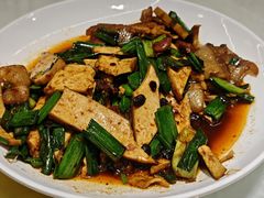 -华光驿站私房菜·黑金冠