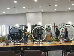 -藤野造型烫染·漂发