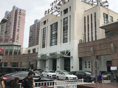 -沪东工人文化宫