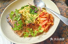 Korean Kimchi Slid Egg Barbecue Rice