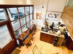 -C.Y Cafe
