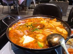 经典部队锅-KCOOKING概念韩餐(世茂52+店)