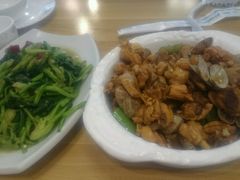 金牌蛤蜊鸡-乌镇那一年小院主题餐厅(甘泉西路店)