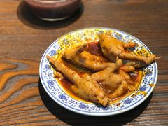 -爆炸头阿姨小四川正宗川味小吃(无任何分店)