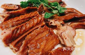 Braised Goose Wings and Goose Feet