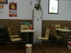 -东平传统鸡饭(德信华城店)