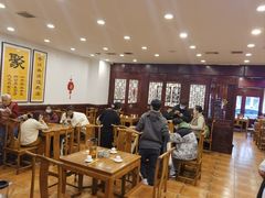 -宣海荣锅贴大王·陕味小吃集(钟楼店)