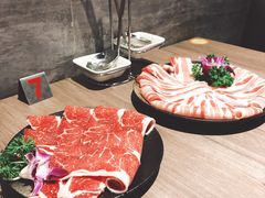 澳洲霜降雪花牛肉-老鼎旺安格斯牛肉火锅(衡艺广场店)
