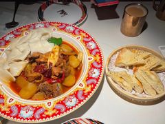 -宝龙城(杭州滨江店)