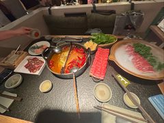 -三出山火锅(南京万象天地店)