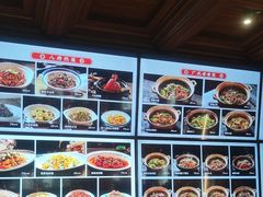 -八府香鸭·啫啫煲(华山路店)