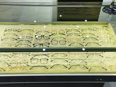 -简·爱眼镜(赛隆眼镜广场店)