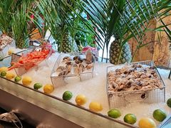 -怡聚轩全日制自助餐厅(大中华喜来登酒店)