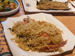 -喝丢一只鞋海鲜烧烤·海肠捞饭(东关街店)