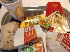 -麦当劳(金稻田路餐)