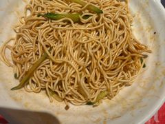 -肥肥虾庄·金牌油焖大虾(杨园滨江时代walk店)