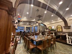 大堂-清真·玛丽亚新疆菜主题餐厅(浙江中路店)
