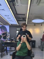 -藤野造型烫发染发