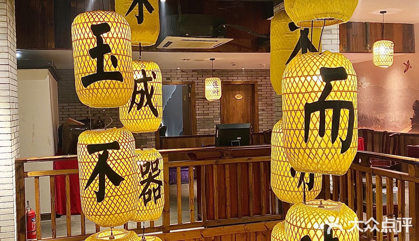河坊街zui地道的杭帮菜‼️砂锅鱼头🍲No.1🔥
