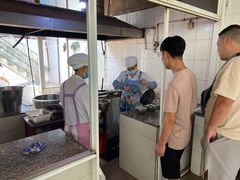 -正宗杨记普洱酸醋米线(总店)