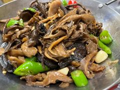 -刘涛酒店(江滩公园店)