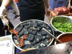 -黑色经典臭豆腐·湖南特产(步行街店)