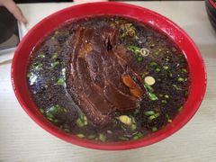 大肉面-小龙大肉面馆