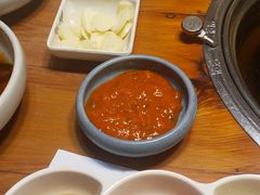 -草家酱蟹炭火烤肉店(珲春南路一店)