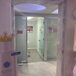 -咪咪专业脱毛连锁机构