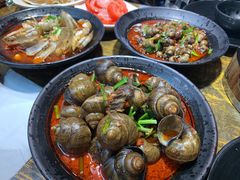 -老闵田螺馆·南昌特色小炒(梦时代店)