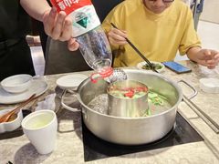 -丽江龙继斑鱼庄(罗宾森购物广场店)
