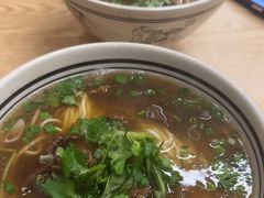 -小马牛肉面·牛骨熬制(南京博物院店)