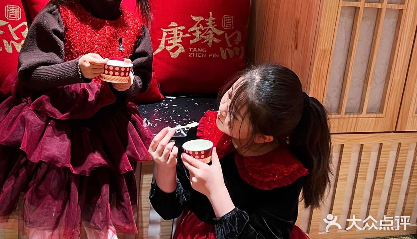 和闺蜜发现了一家特别适合遛娃的餐厅