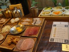 -银米·云南传统过桥米线(双廊黑金冠店)