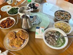 -芦茨金富饭庄·25年老字号·专做稻草鸡