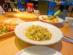 -菲滋意式餐厅(临平万达店)