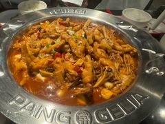 -胖哥俩肉蟹煲(长沙高铁吾悦广场店)