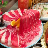 新开‼️他们家👉是真的是真的菜品新鲜锅底好吃😋