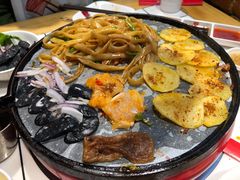 -么肆烤肉·中式自助·烤肉大排档(街道口季佳PAI店)