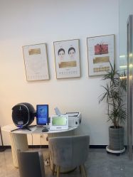 -柒朵科技美肤中心