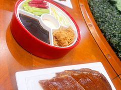 -老街坊美食汇(玉兰大街店)